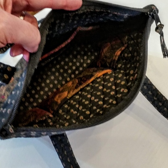 Misty Harbor Signature Brown Paisley Quilted Tote Bag - Picture 6 of 8